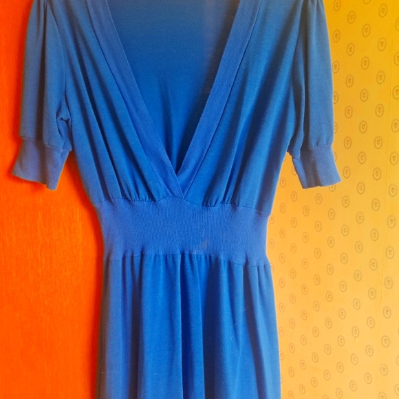 Ladies playful swim cover easy pull on style with plunging neck - Picture 1 of 5